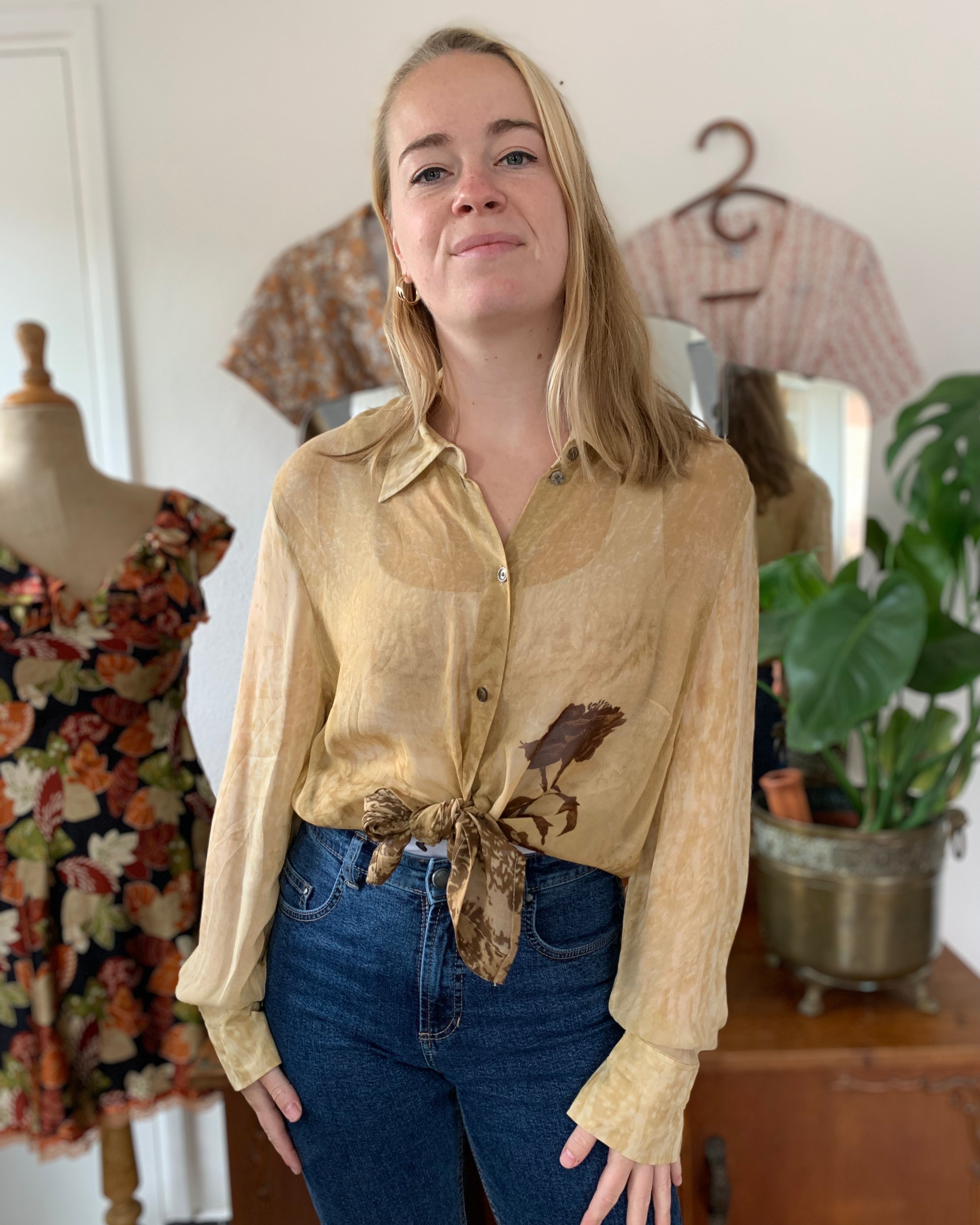 Vintage kleding beige blouse